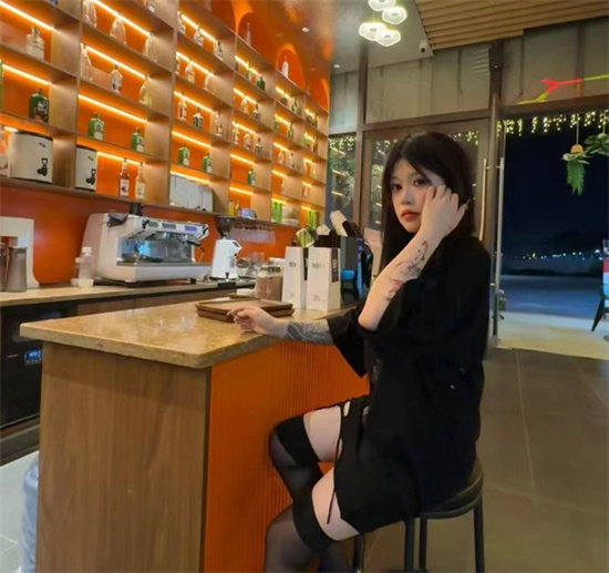 网友投稿分享真实女友照片