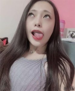 高颜值反差女大学生 发骚自拍视频流出 娇柔身躯雪白美乳性感尤物