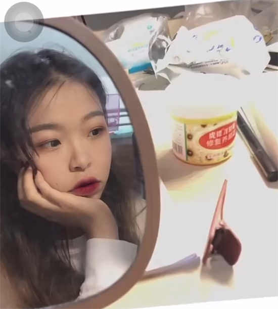 91吃瓜网：截至2025年9月23日13点22分，科创半导体ETF表现如何？