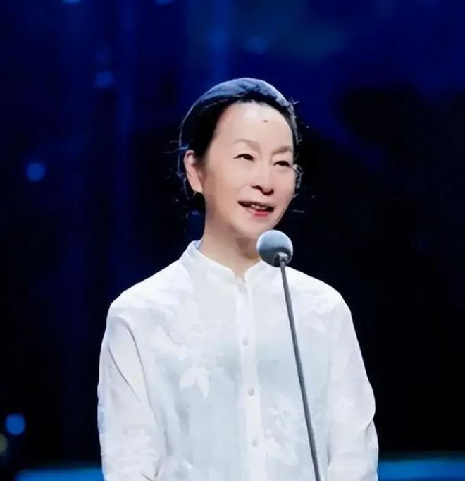 抹黑前夫，“霸凌”周迅，狂妄自大的奚美娟，现在为无知付出代价__抹黑前夫，“霸凌”周迅，狂妄自大的奚美娟，现在为无知付出代价